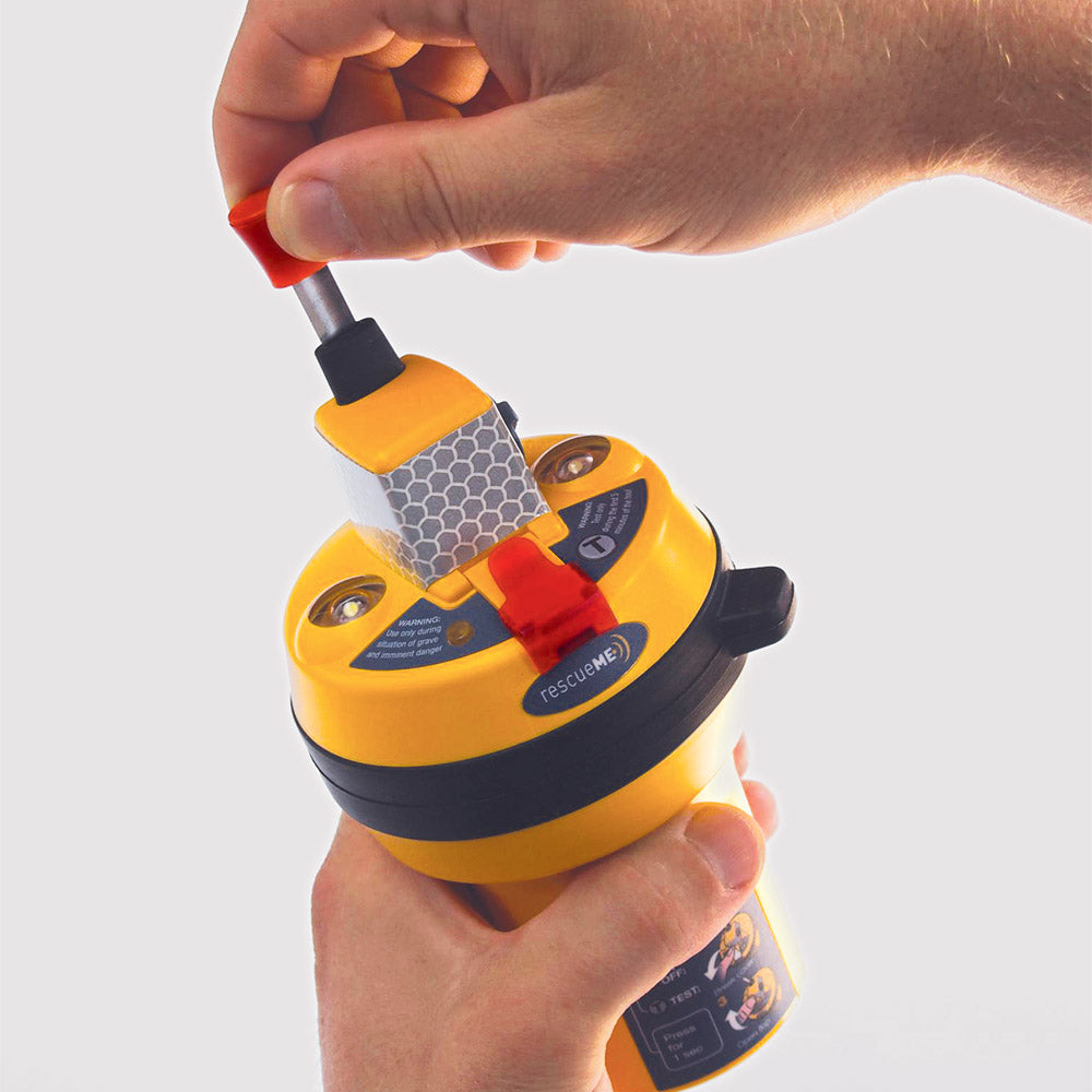 Ocean Signal rescueME EPIRB1