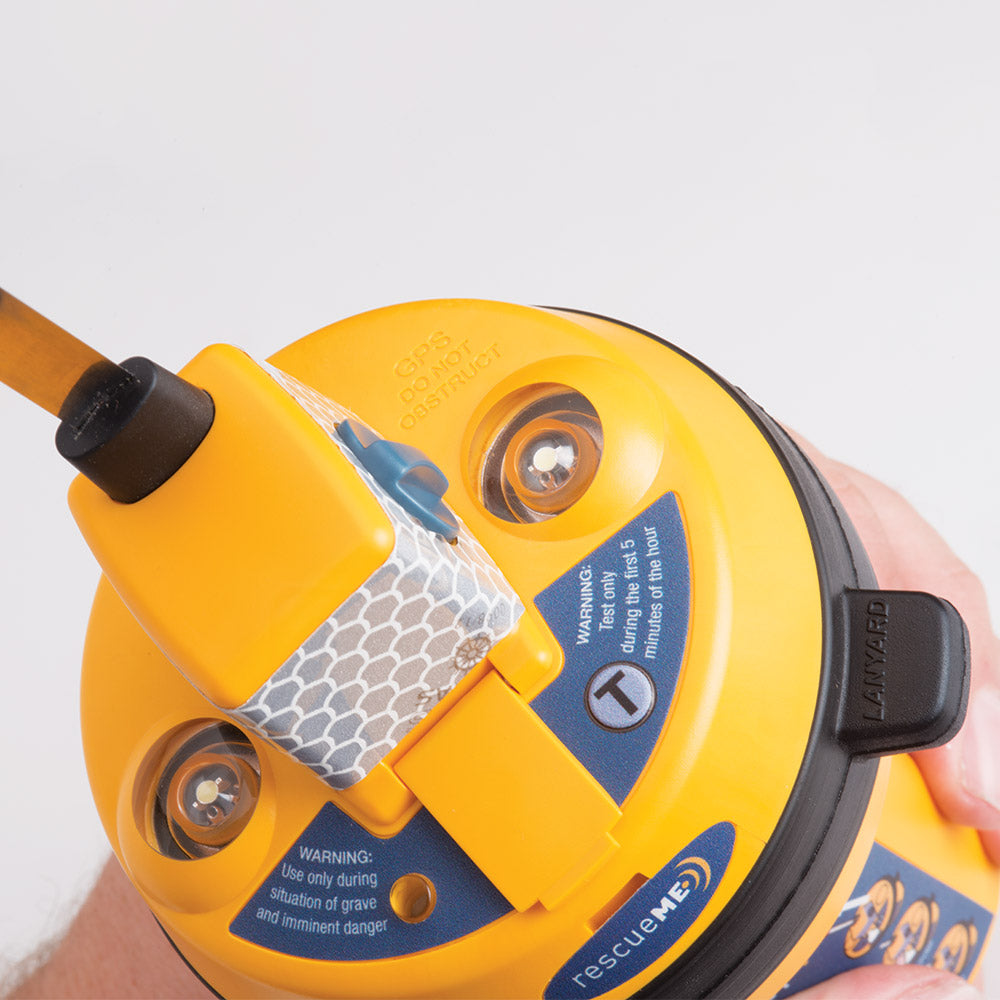 Ocean Signal rescueME EPIRB1